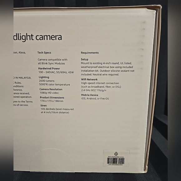 Blink Wired Floodlight LED Smart Security Camera 2600 Lumens White W/2 Way Audio - Picture 7 of 8